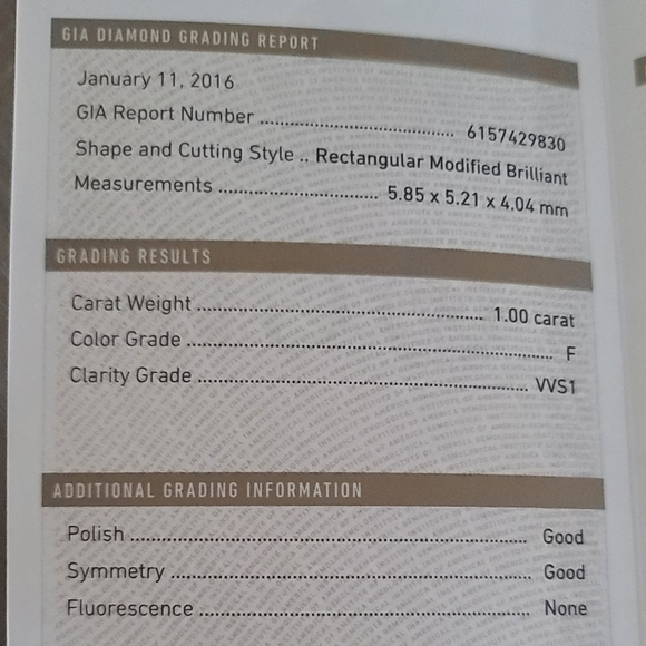 Diamond Engagement Ring & Band - Picture 4 of 6